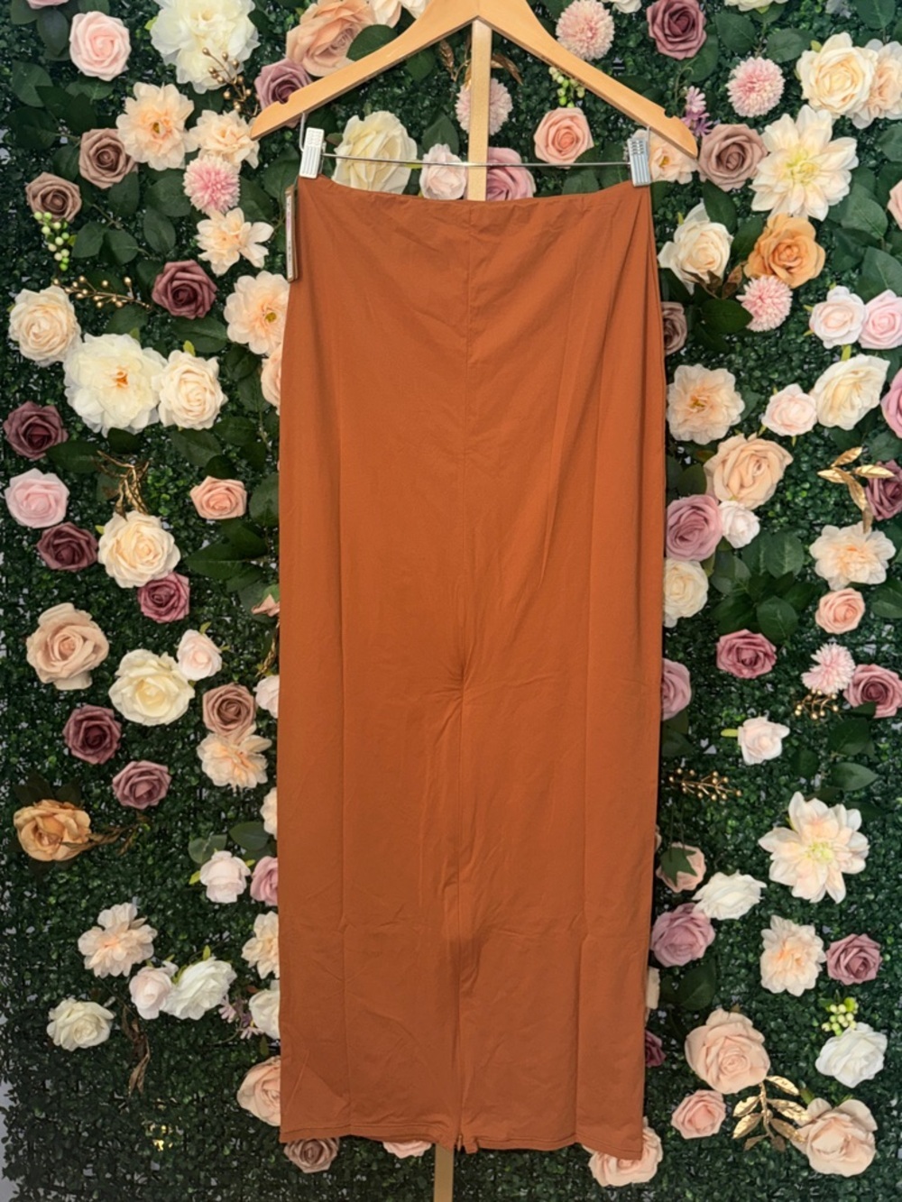 SKIMS Fits Everybody Skirt in Bronze NWT - Picture 4 of 6